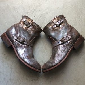 Matisse pewter distressed moto boots.
